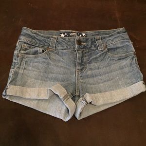 Celebrity Pink shorts- Sz 5